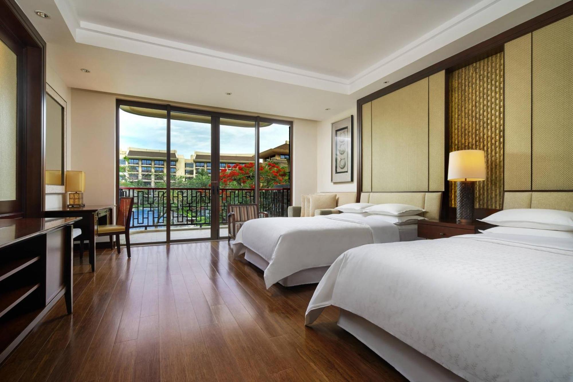 Sheraton Shenzhou Peninsula Resort Wanning Exterior foto